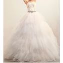 Robe de mariée longue bustier en plumes collection 2015
